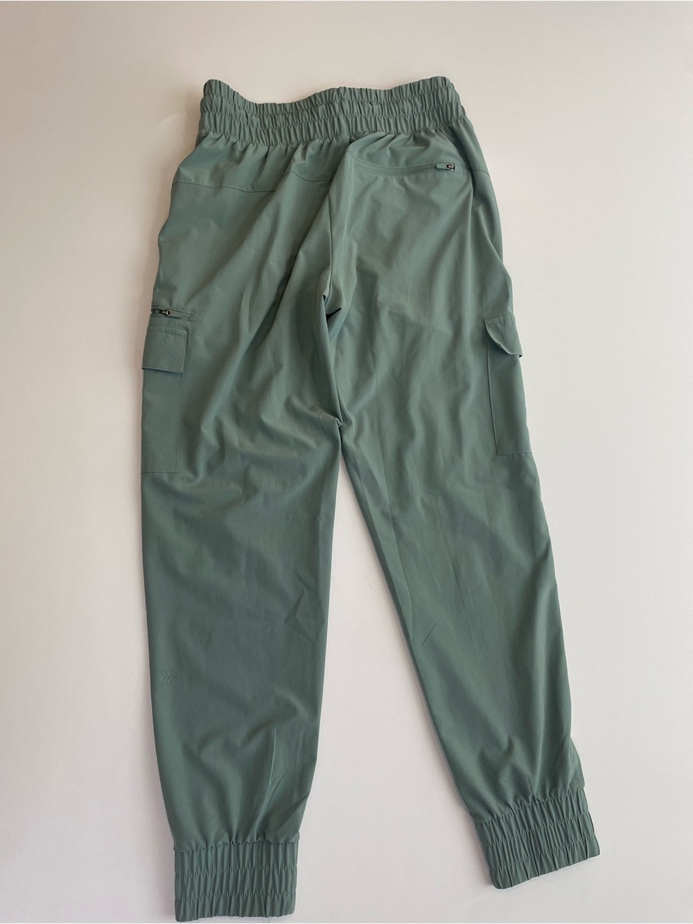 Women’s All In Motion Olive Green Cargo Jogger Pants - Picture 2 of 7